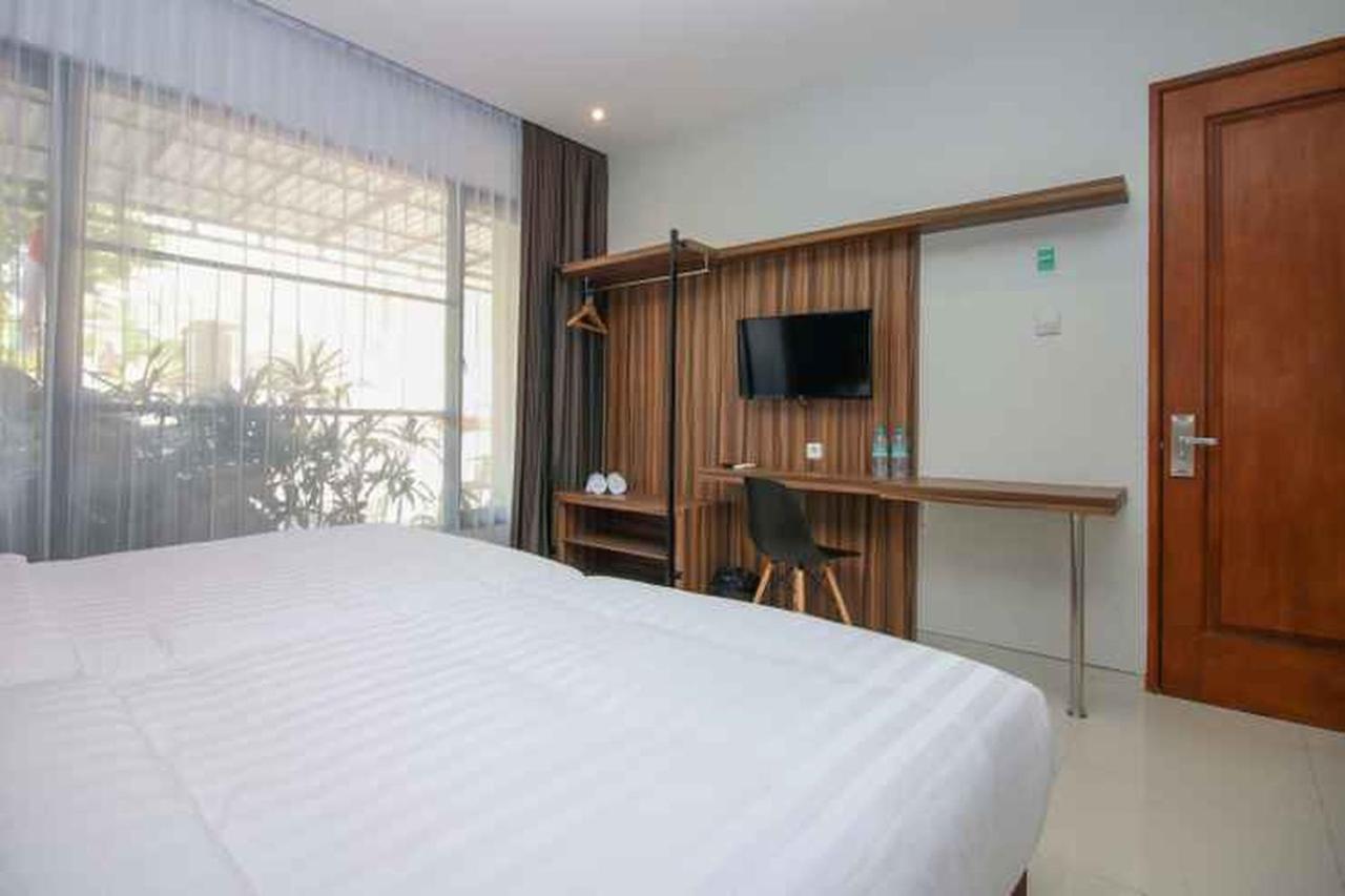 Kencana Residence Surabaya Buitenkant foto