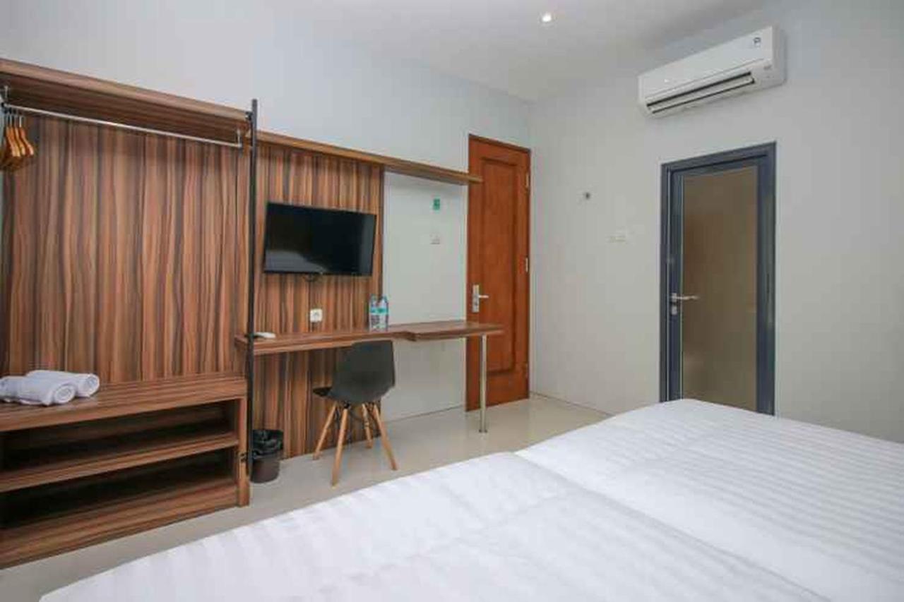 Kencana Residence Surabaya Buitenkant foto
