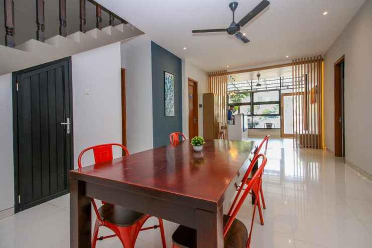 Kencana Residence Surabaya Buitenkant foto